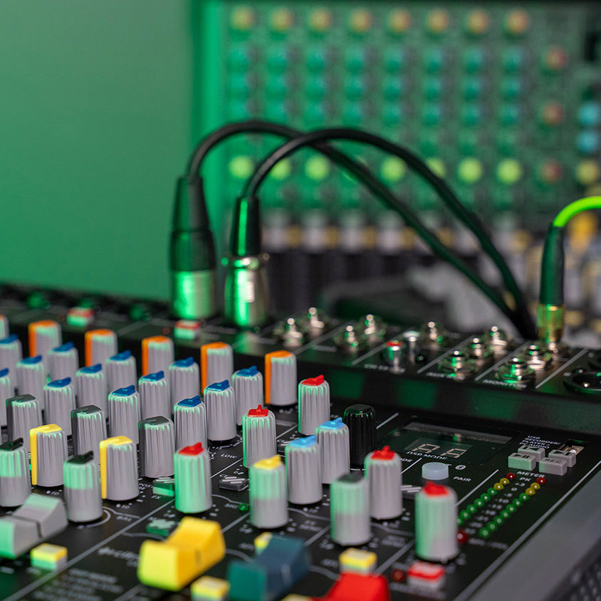 CMC-16 Live Mixing Console