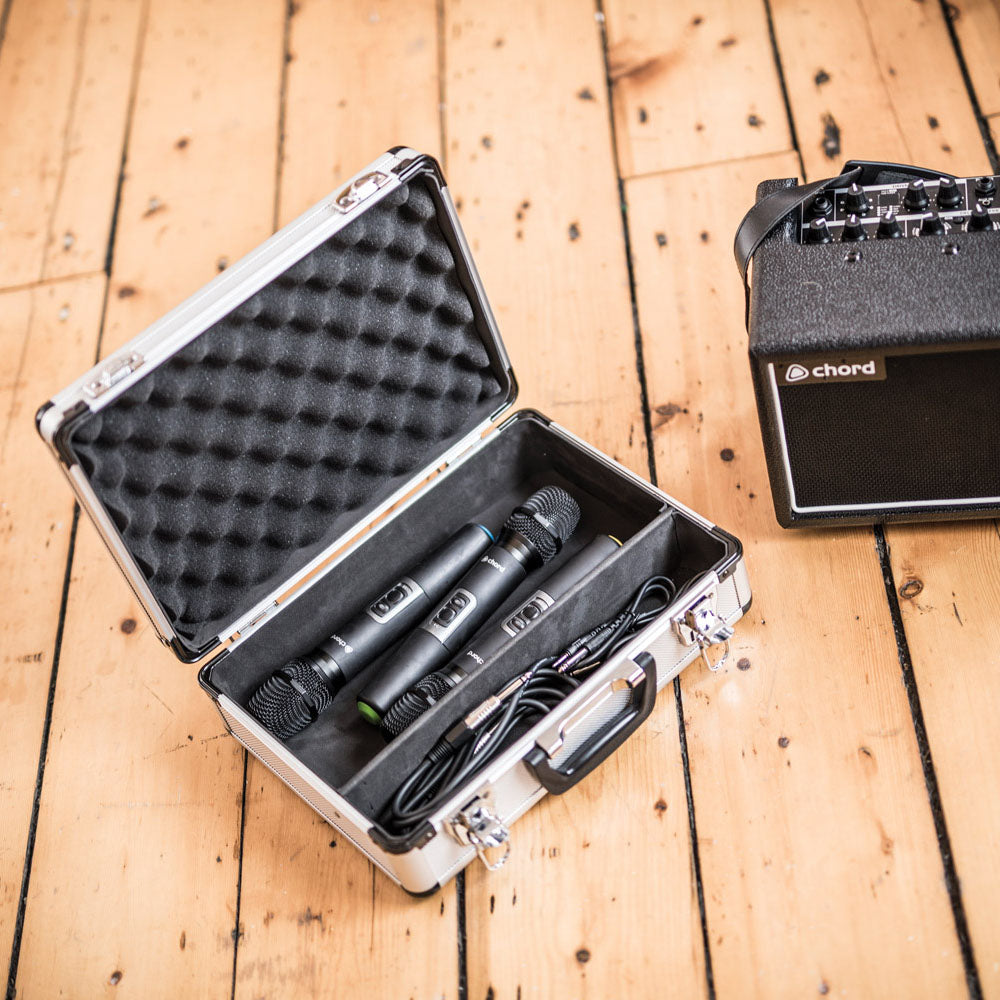 Microphone flight case.