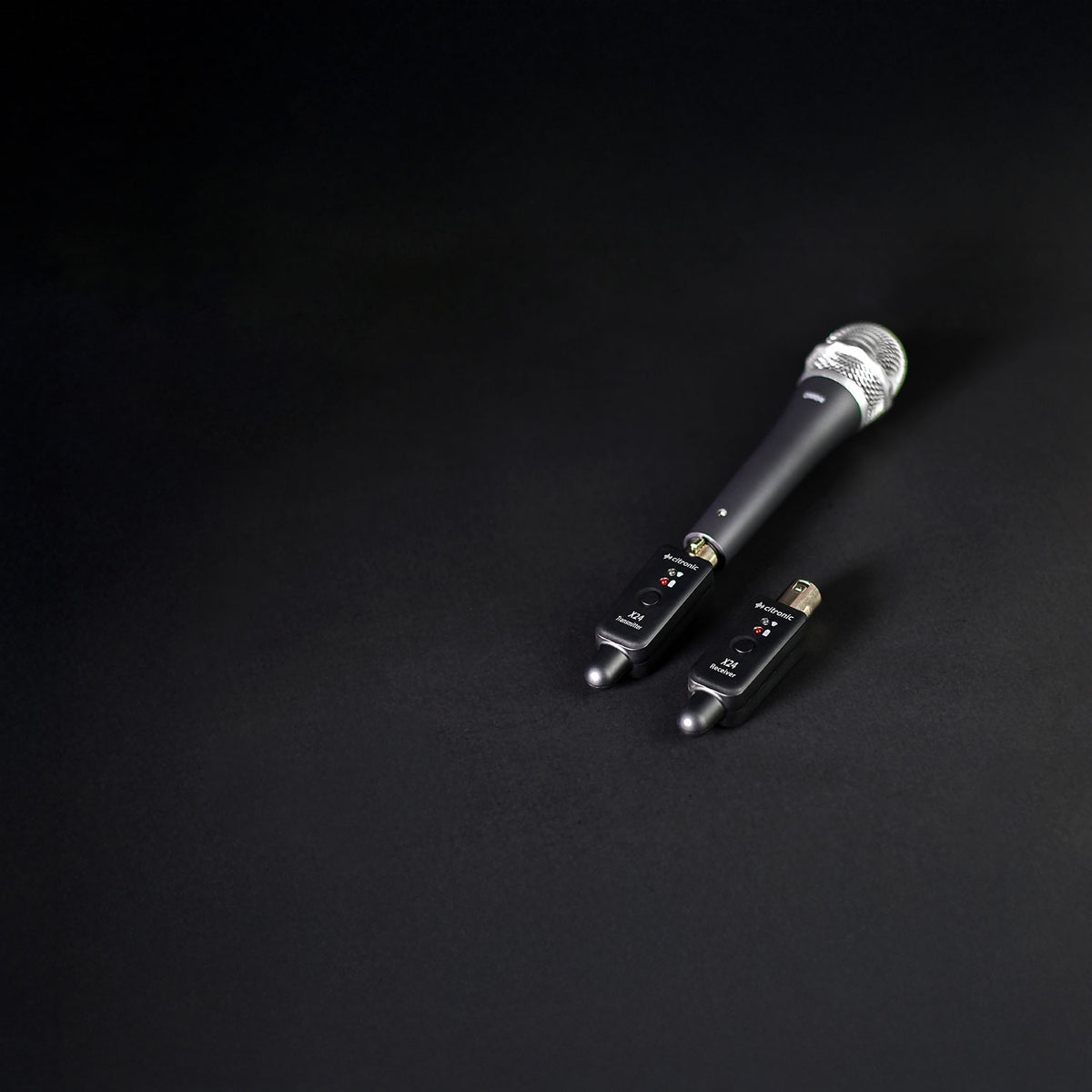 X24 Plug-in XLR Wireless Set