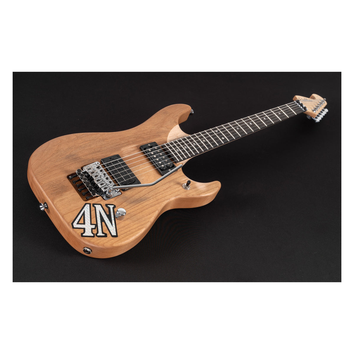 Washburn 4N Nuno Bettencourt USA Electric Guitar – Natural Distressed – detail view 1
