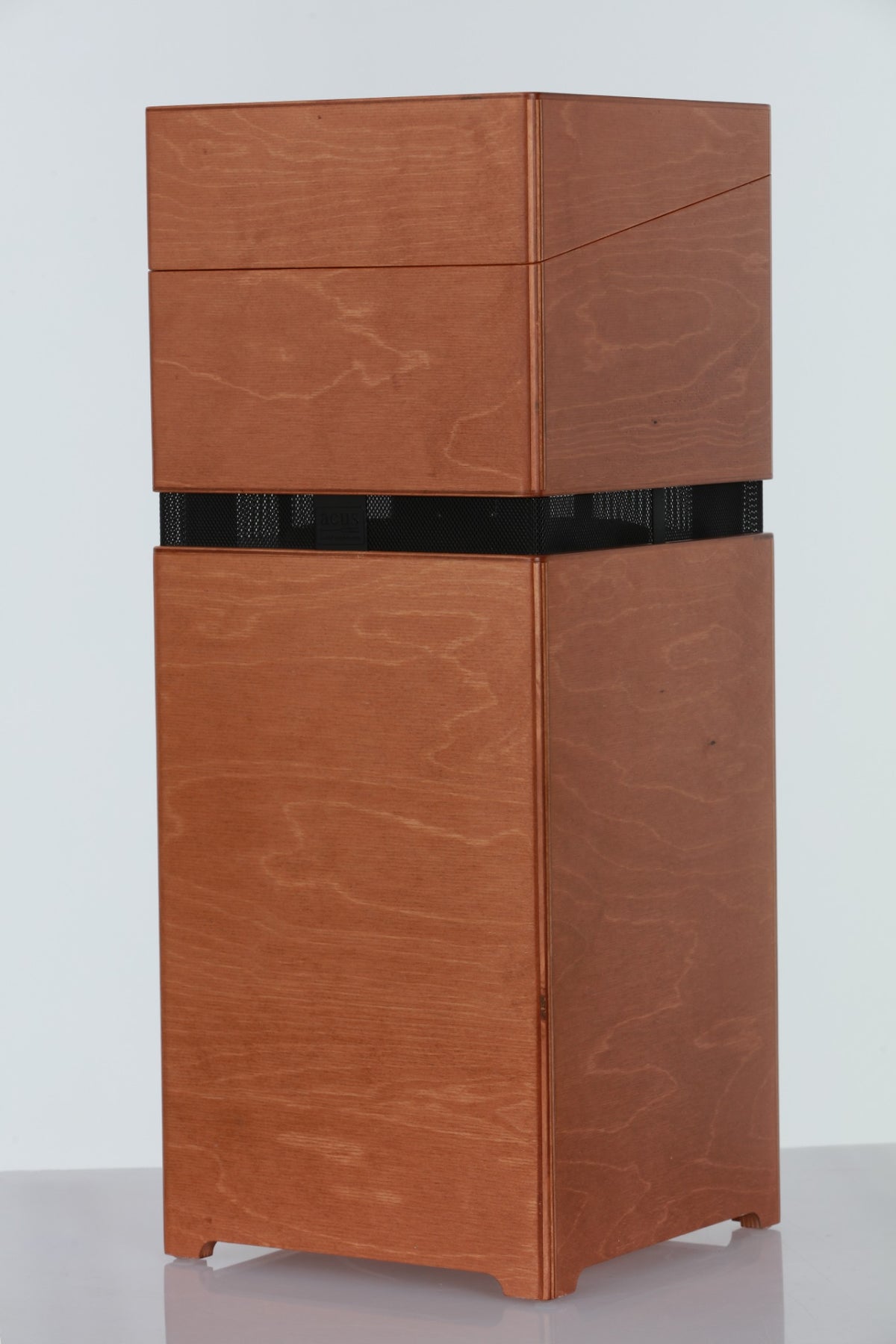 Acus All Around 8 wood finish angled view